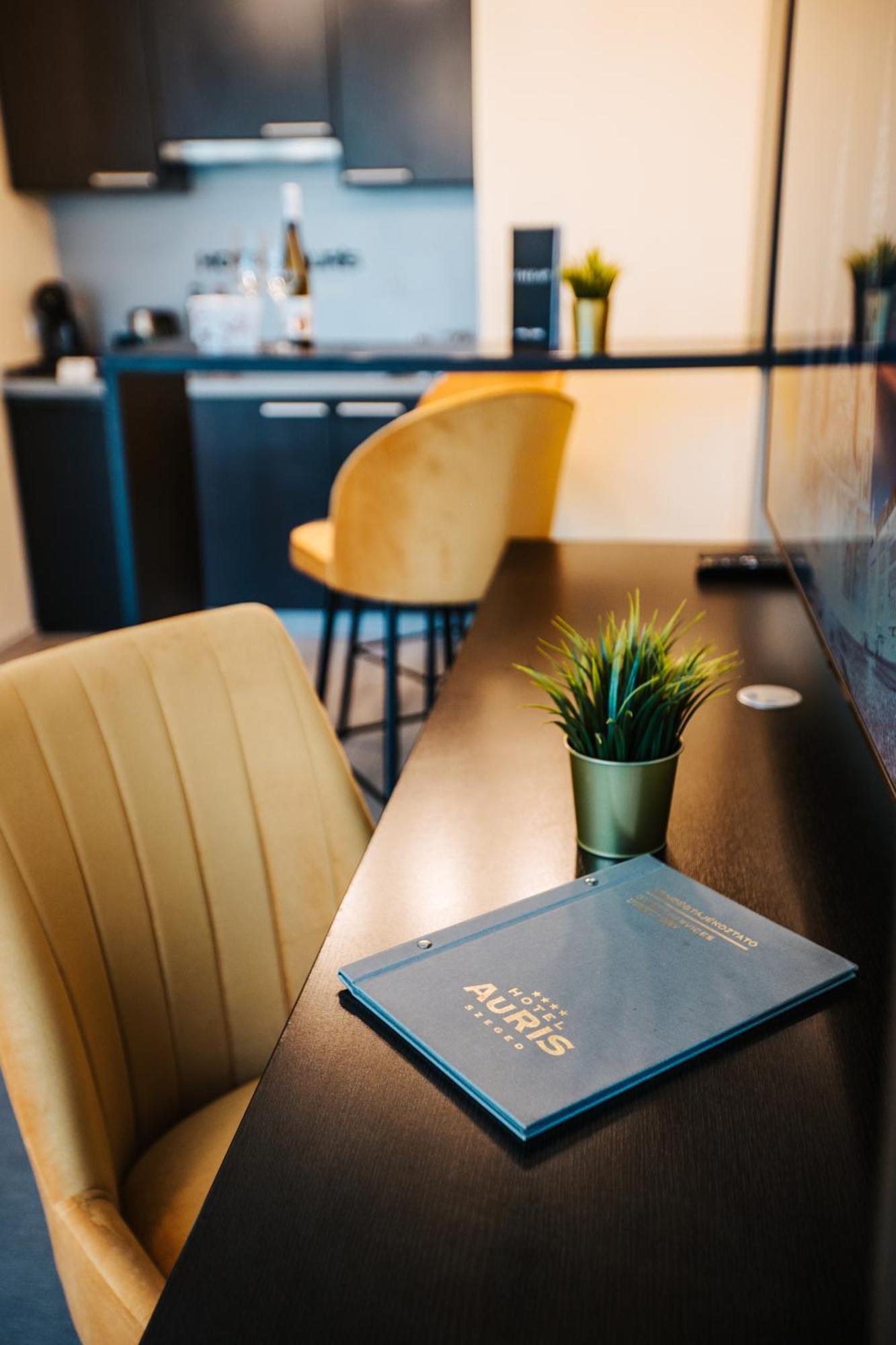 Hotel Auris Szeged Phòng bức ảnh